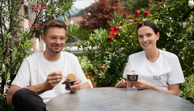 Peter und Christina von der Hiesig Eis.Werk.Statt. | © Alex Trentini Photo