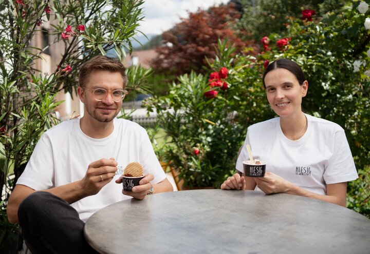 Peter und Christina von der Hiesig Eis.Werk.Statt. | © Alex Trentini Photo