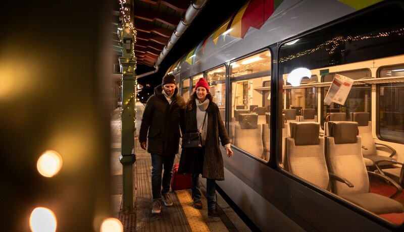 Der Weihnachtszug von Mailand nach Bozen