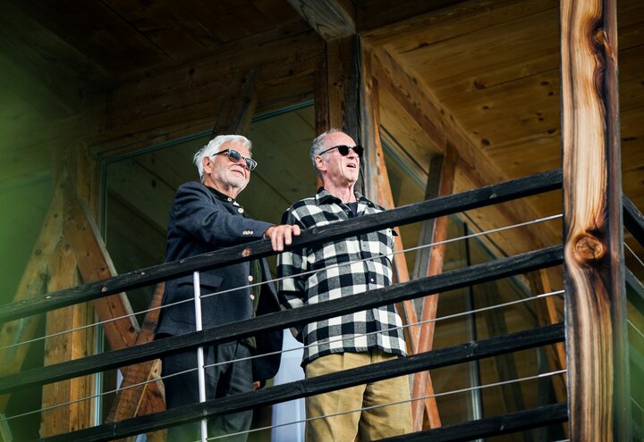 Ulrich Ladurner und Matteo Thun im Vigilius Mountain Resort | © Jan Palma / IDM Südtirol - Alto Adige
