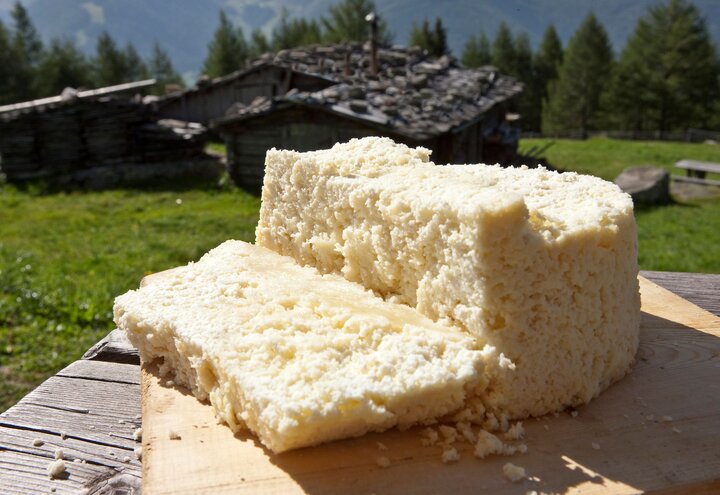 Graukäse aus dem Ahrntal | © Josef Gorfer