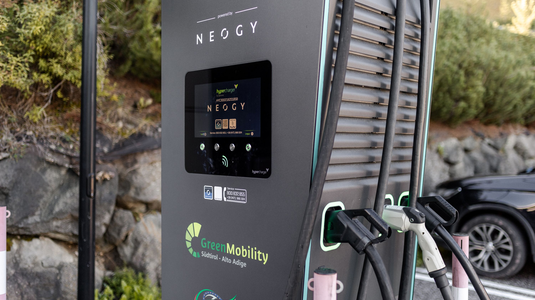 E-Ladesäule im öffentlichen Raum | © IDM Südtirol - Alto Adige